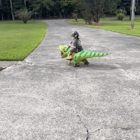 Sealassic™ Dino Blast Inflatable Costume
